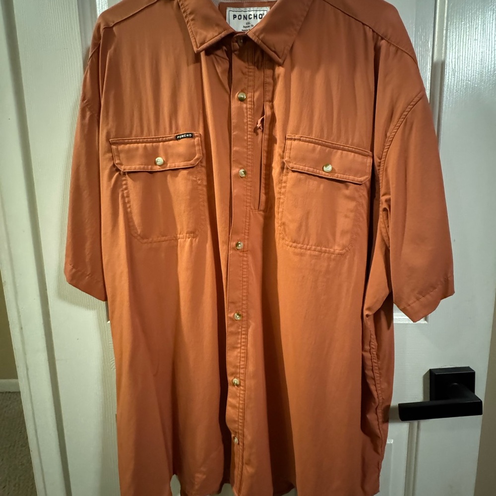 Poncho Outdoors Short Sleeve Button Up